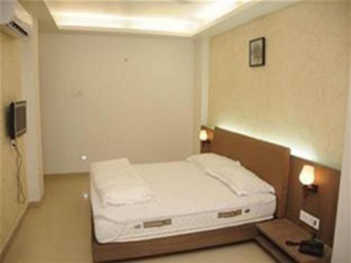 Royal Inn Ankleshwar Room photo